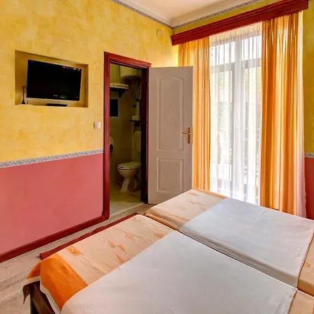 Guest house Botticelli 3*